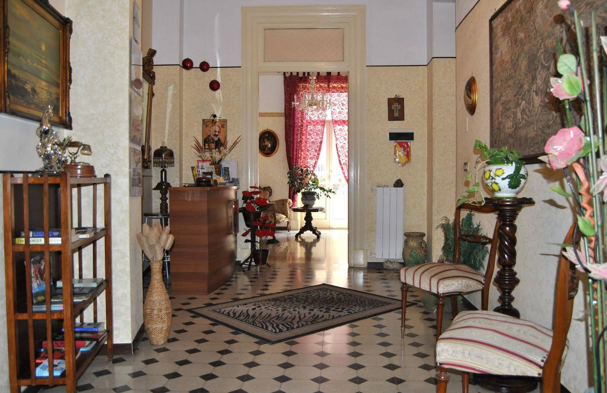 Bed And Breakfast D'Angelo Palermo Eksteriør bilde